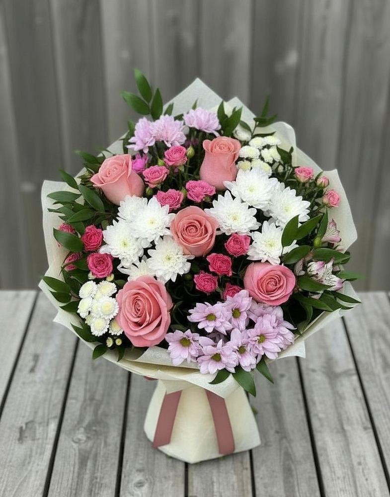 Букет цветов из: Альстромерии, Гвоздики, Розы и Хризантемы в Раменском