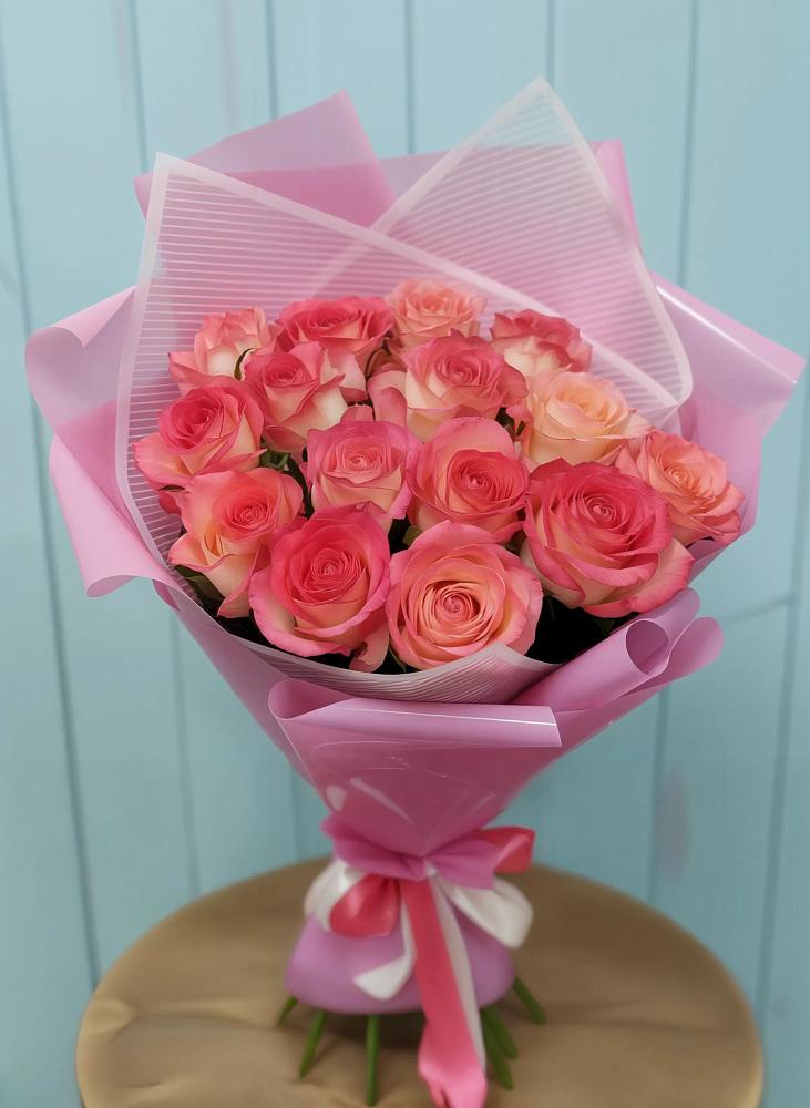 Букет 15 Розовых роз Равель в Раменском