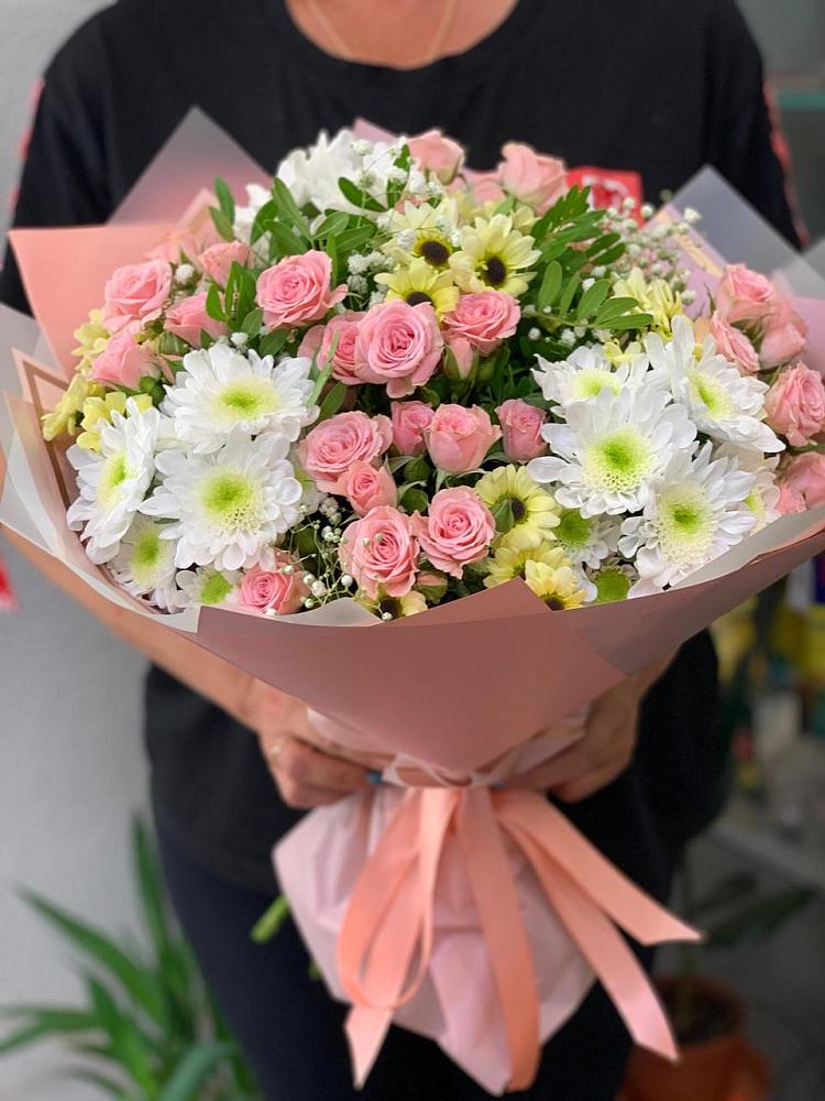 Букет цветов из: Розы и Хризантемы в Раменском