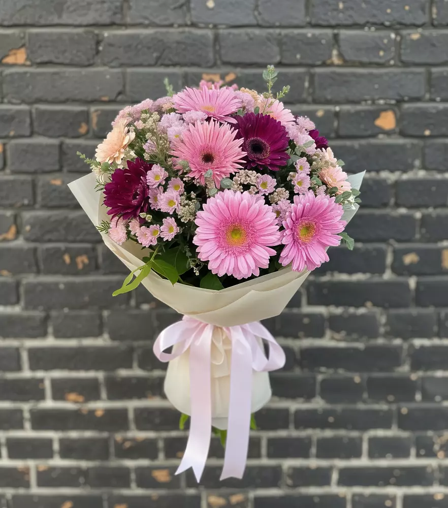 Букет цветов из: Герберы и Хризантемы в Раменском