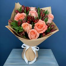 Букет цветов из:  Розы и Альстромерии в Раменском