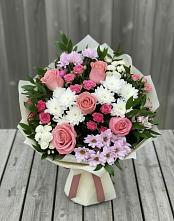 Букет цветов из:  Альстромерии, Гвоздики, Розы и Хризантемы в Раменском