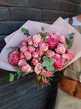 Букет цветов из:  Розы в Раменском