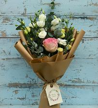 Букет цветов из:  Розы и Лизиантусы в Раменском