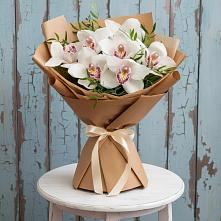 Букет цветов из:  Орхидеи и Розы в Раменском